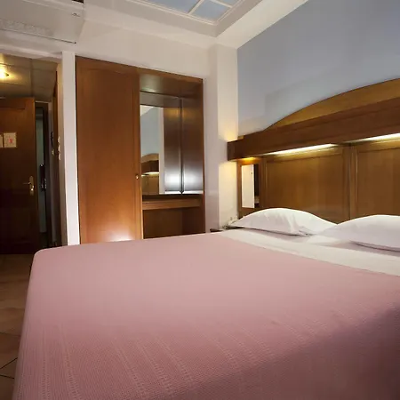 Katerina Hotel Atény