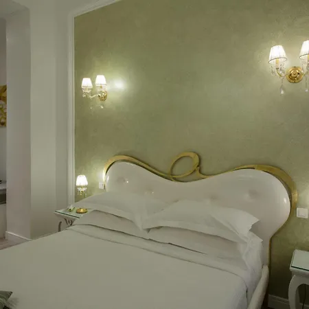 Aparthotel Astikon House 4*