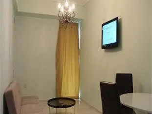 Ξενοδοχείο με διαμερίσματα Art 4*