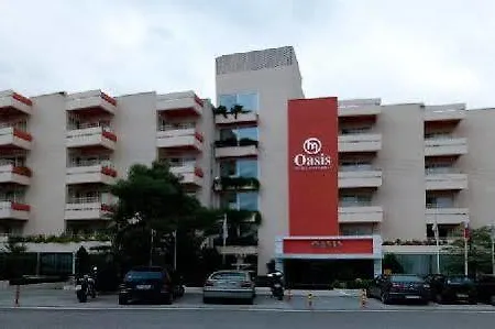Hotel Oasis