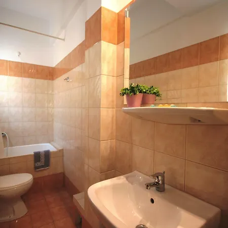 Hotel Vienna 2*