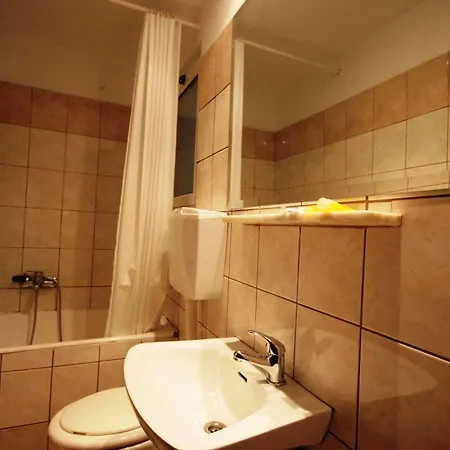 Vienna Hotel
