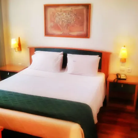Tropical 4*