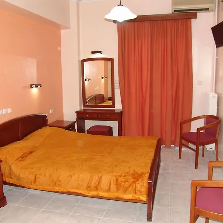 Cosmos Hotel 2*