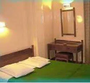 Hotel Cosmos