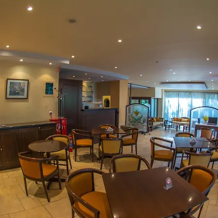 Chris Hotel 2*