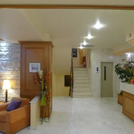Victory Hotel