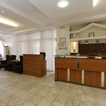 Delta Hotel 2*