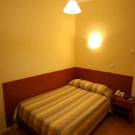 Aristoteles Hotel
