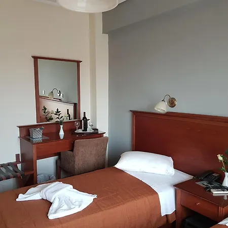 Hotel Apollo 3*