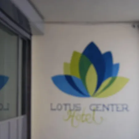 Hotel Lotus Center