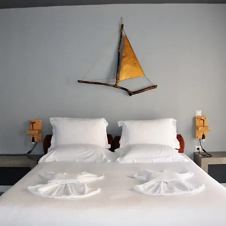 Lotus Center Hotel