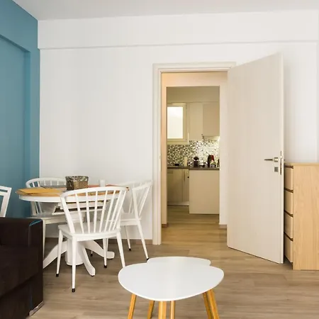 Comfort Zone In The Heart Of Apartment Athens