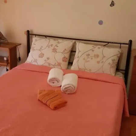 For Rent Gazde/Camere de închiriat *