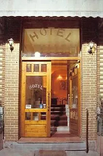 Zenith Hotel
