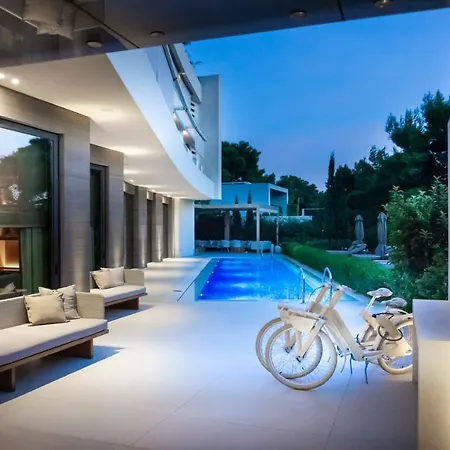 Somewhere Vouliagmeni Hotel