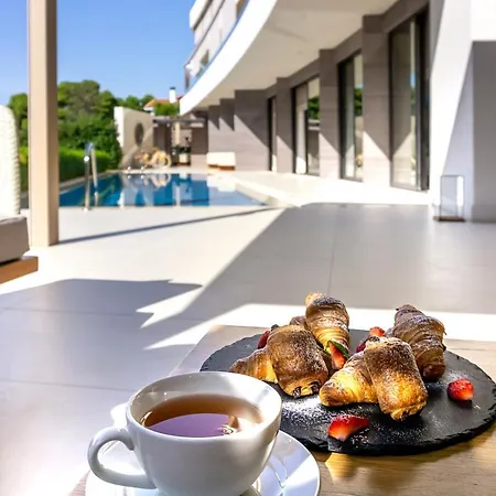 Somewhere Vouliagmeni Hotel Atenas