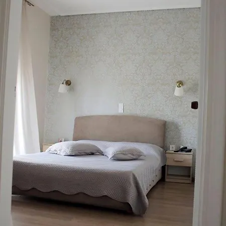 Hotel Anesi 2*