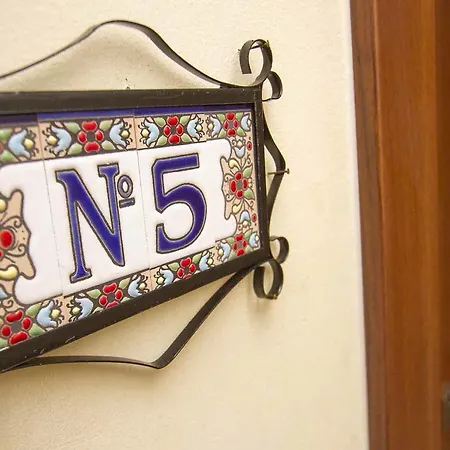 Beautiful Boutique Style Flat Apartment Athens