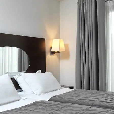 Acropolis Hill Hotel 3*