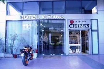Vienna Hotel 2*
