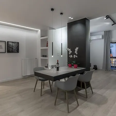 Pangrati Grove Apartment Athens