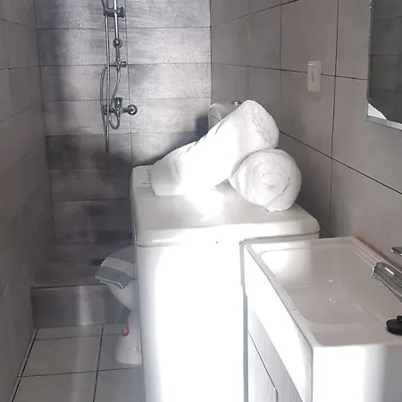 Appartement Palette Alice Blue - Center, 3 Bd, 2 Bath *