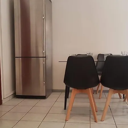 Palette Alice Blue - Center, 3 Bd, 2 Bath Appartement