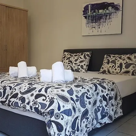 Palette Carmine - Center, 6 Bd, 3 Bath Appartamento *