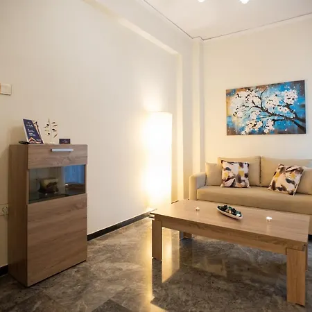 Blue Ark Athenian Nest Apartment *