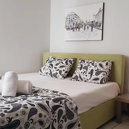 Appartamento Palette Carmine - Center, 6 Bd, 3 Bath Atene