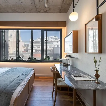 Ergon House 4*
