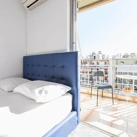 Sunsetia Apartment *