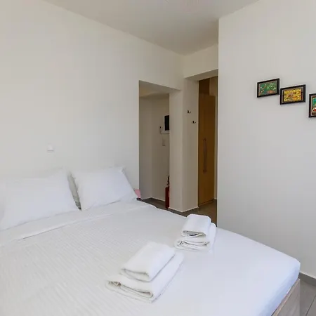 Central Stay Athens Apartahotel 2*