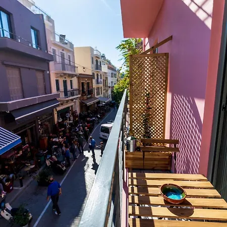 Central Stay Athens Apartahotel
