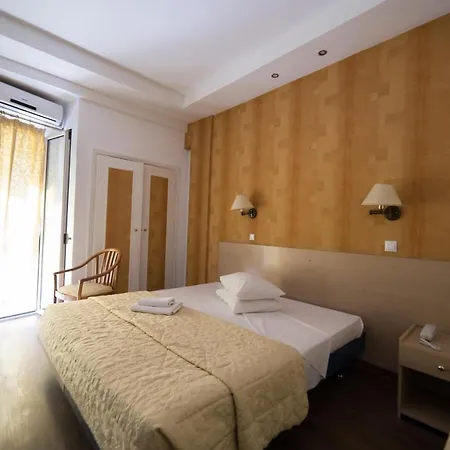 Minoa Hotel 3*