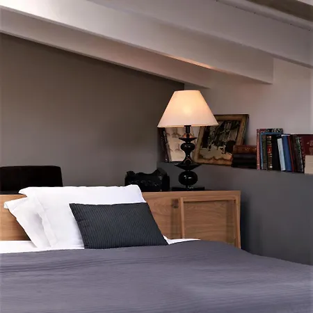 Emporikon 4*