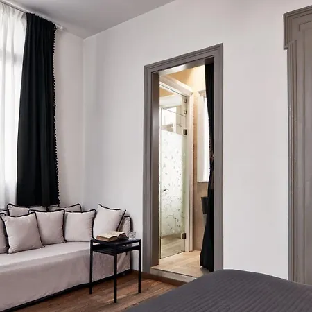 Emporikon Hotel 4*