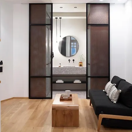 Innathens Aparthotel