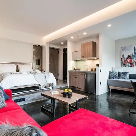 Athina Streetapartments Aparthotel 3*