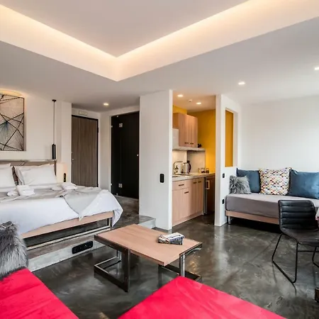 Aparthotel Athina Streetapartments