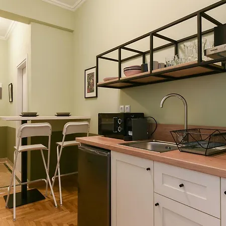 Stories Apartman *
