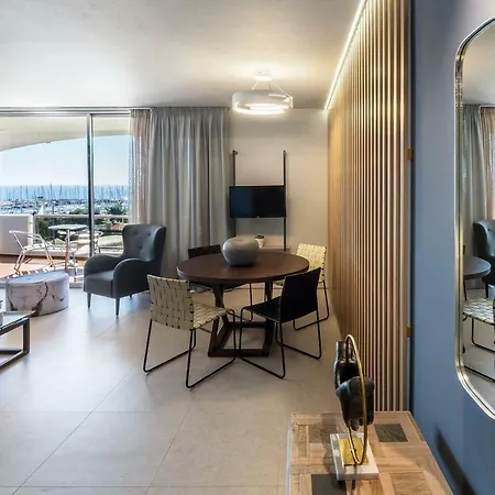 Marina Alimos Appart hôtel 3*