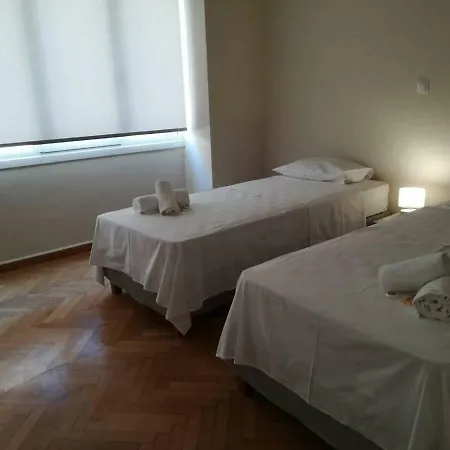 Kaniggos- 3 Bedrooms