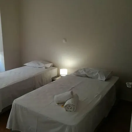 Apartment Kaniggos- 3 Bedrooms *