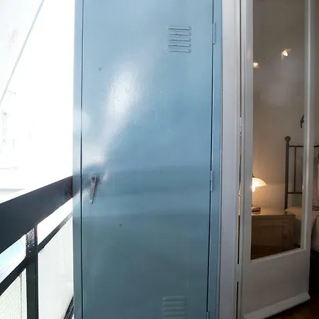 Apartment House, Larisis Metro, Athens