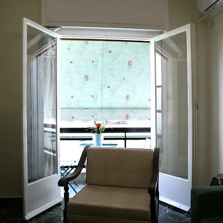 House, Larisis Metro, Apartment