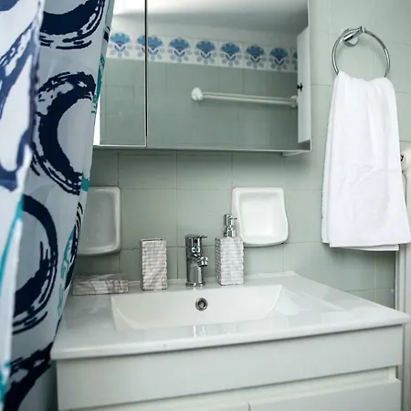 House, Larisis Metro, Apartment