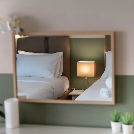 Tier Collection Hotel