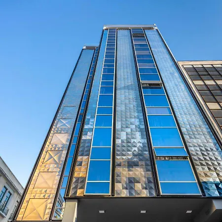 The Pinnacle 5* Ateny